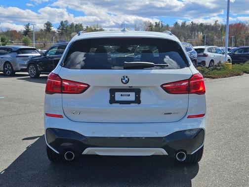 Alpine White 2021 BMW X1 xDrive28i