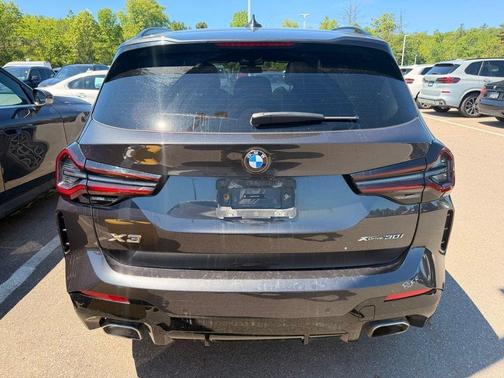Dark Graphite Metallic 2024 BMW X3 xDrive30i