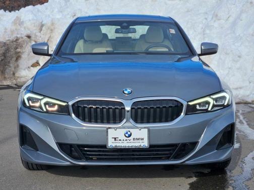 2025 BMW 330 i xDrive