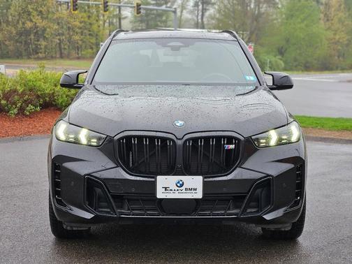 2024 BMW X5 M60i