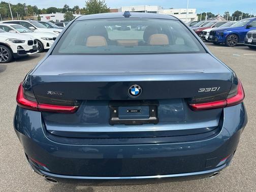 2025 BMW 330 i xDrive