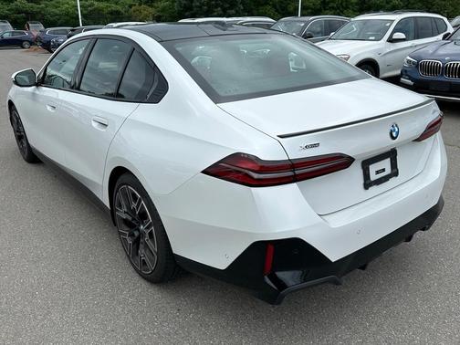 2026 BMW 530 i xDrive