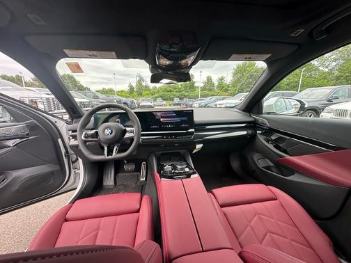 2026 BMW 530 i xDrive