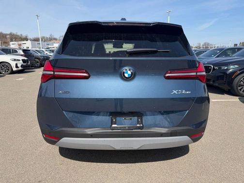 Arctic Race Blue Metallic 2026 BMW X3 30 xDrive