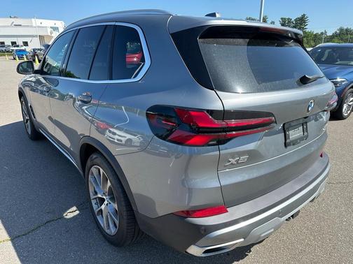 2025 BMW X5 xDrive40i