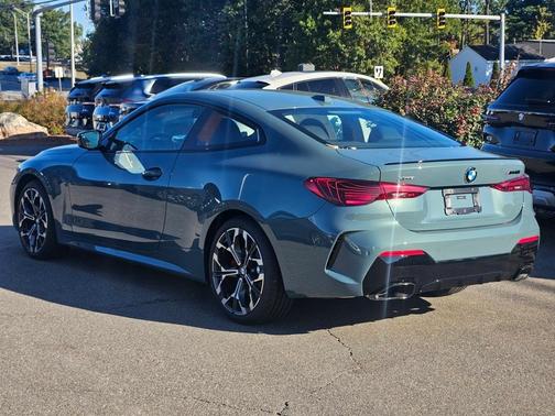 2026 BMW M440 i xDrive