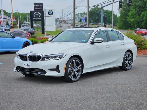 2022 BMW 330 i xDrive