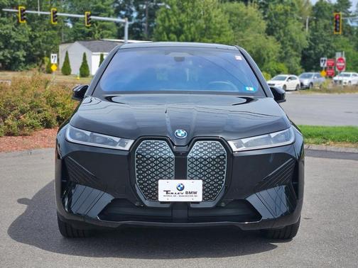 2025 BMW iX xDrive50