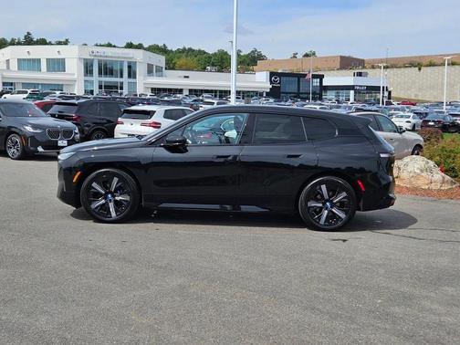 2025 BMW iX xDrive50