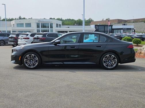 2025 BMW 540 i xDrive