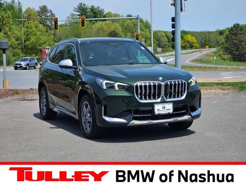 San Remo Green Metallic 2023 BMW X1 xDrive28i