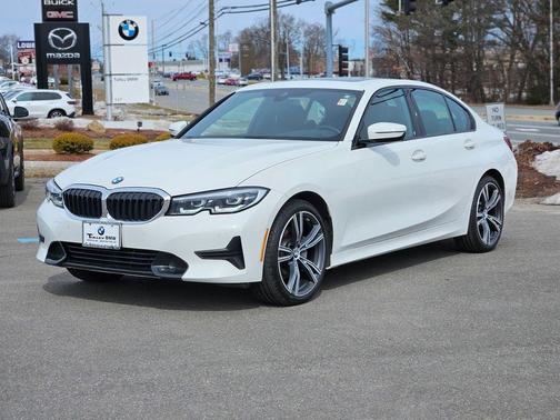 2022 BMW 330 i xDrive