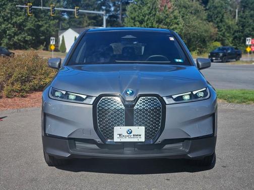 2025 BMW iX xDrive50