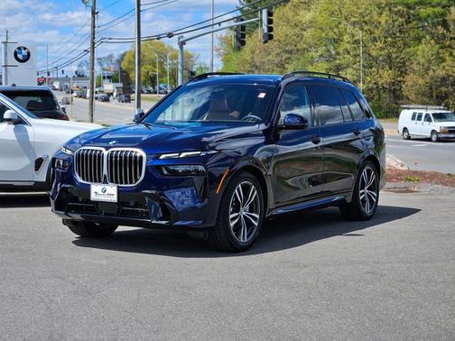 Tanzanite Blue II Metallic 2026 BMW X7 xDrive40i