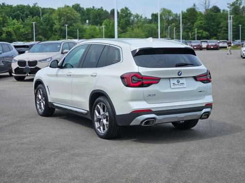2023 BMW X3 xDrive30i