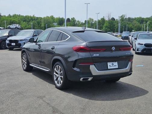 2022 BMW X6 xDrive40i