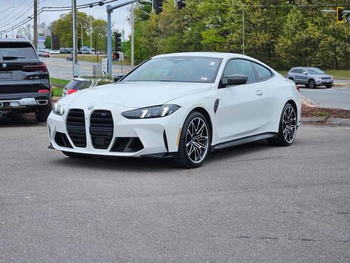Alpine White 2025 BMW M4 Competition xDrive