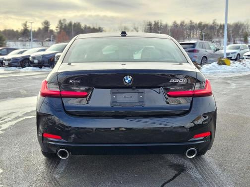 2023 BMW 330 i xDrive