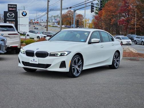 2023 BMW 330 i xDrive