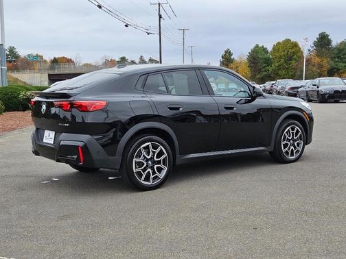 2025 BMW X2 xDrive28i