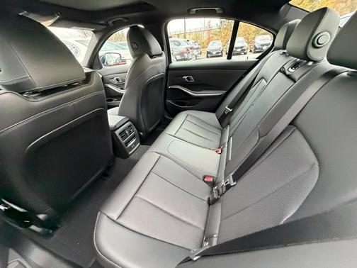 2026 BMW 330 I XDrive NA