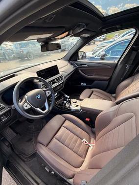 Mineral White Metallic 2022 BMW X3 xDrive30i