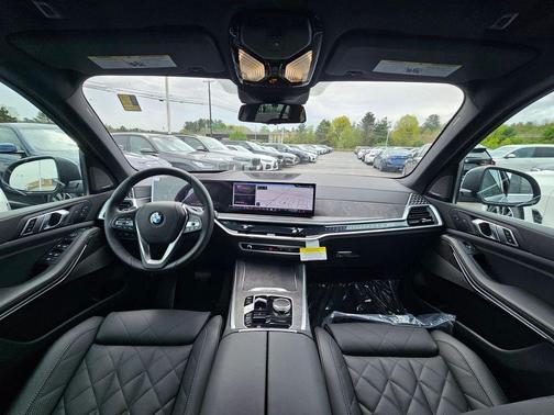 Gray Metallic 2026 BMW X5 xDrive40i
