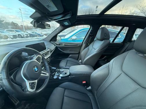 2023 BMW X3 M40i