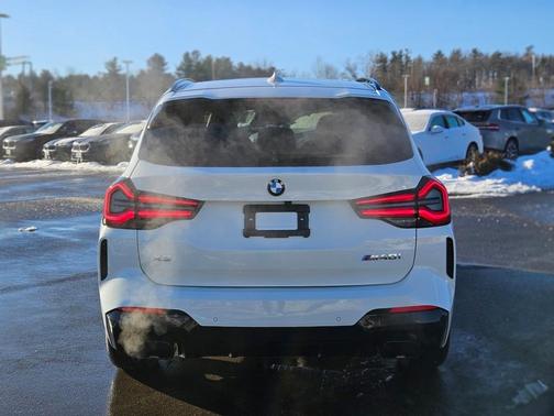 2023 BMW X3 M40i