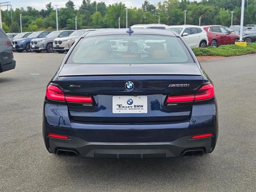 2023 BMW M550 i xDrive