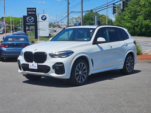 2023 BMW X5 M50i