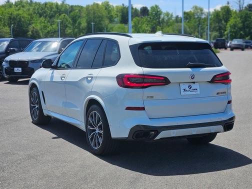 2023 BMW X5 M50i