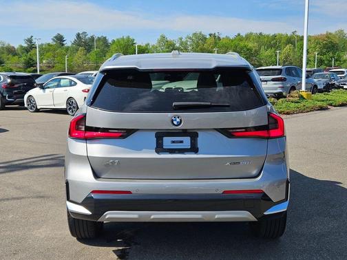 Space Silver 2024 BMW X1 xDrive28i