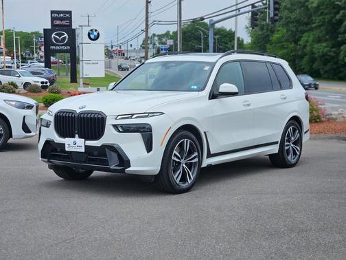 2023 BMW X7 xDrive40i