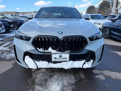 2026 BMW X6 xDrive40i