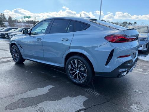 2026 BMW X6 xDrive40i