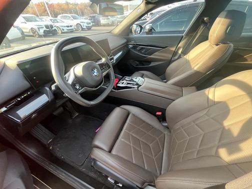 2024 BMW 530 i xDrive