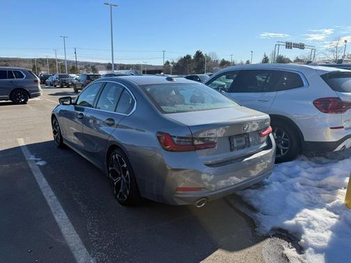 2025 BMW 330 i xDrive