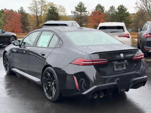 2026 BMW M5 Base