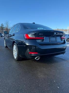 2025 BMW 330 i xDrive
