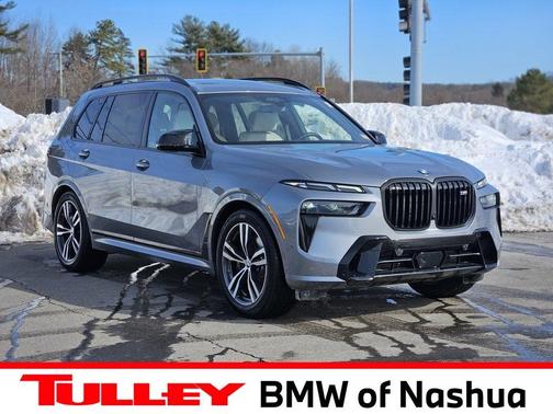 2025 BMW X7 M60i