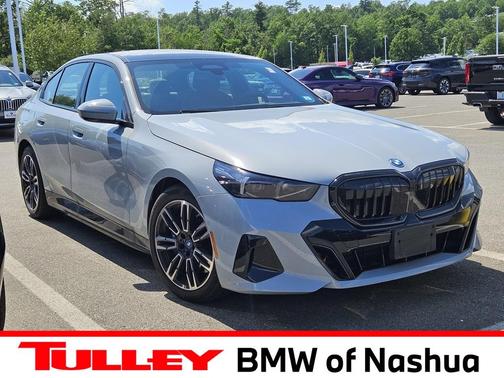 2025 BMW 550e xDrive