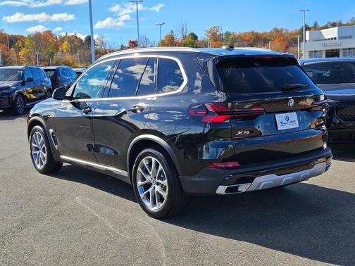 2025 BMW X5 xDrive40i
