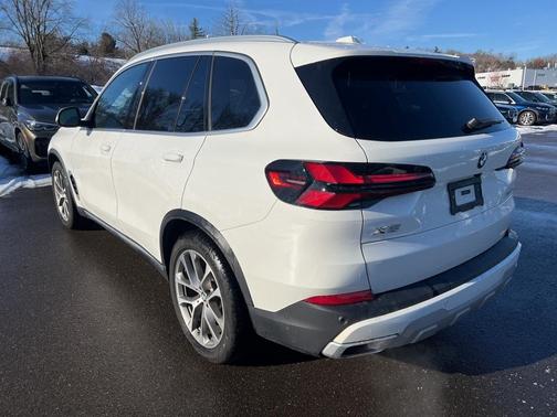 2025 BMW X5 xDrive40i