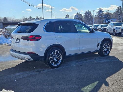 2025 BMW X5 xDrive40i