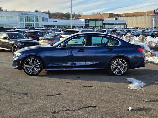 2024 BMW 330 i xDrive