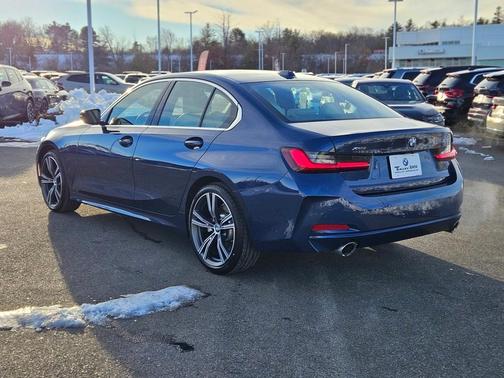 2024 BMW 330 i xDrive