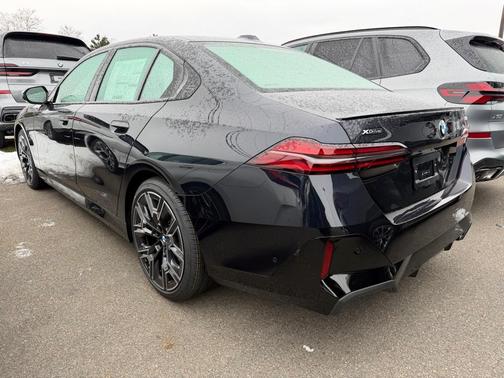 2026 BMW 530 i xDrive