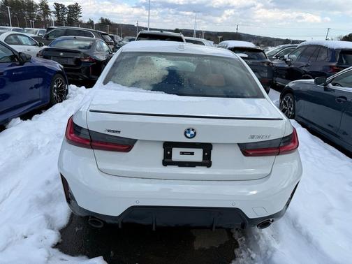 2026 BMW 330 I XDrive NA