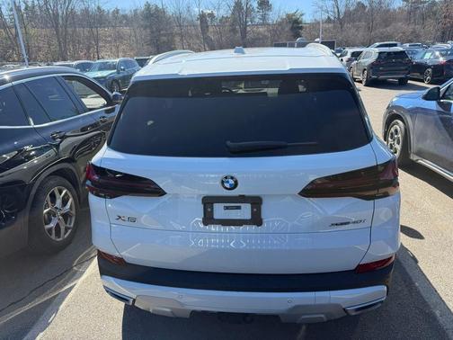Alpine White 2026 BMW X5 xDrive40i